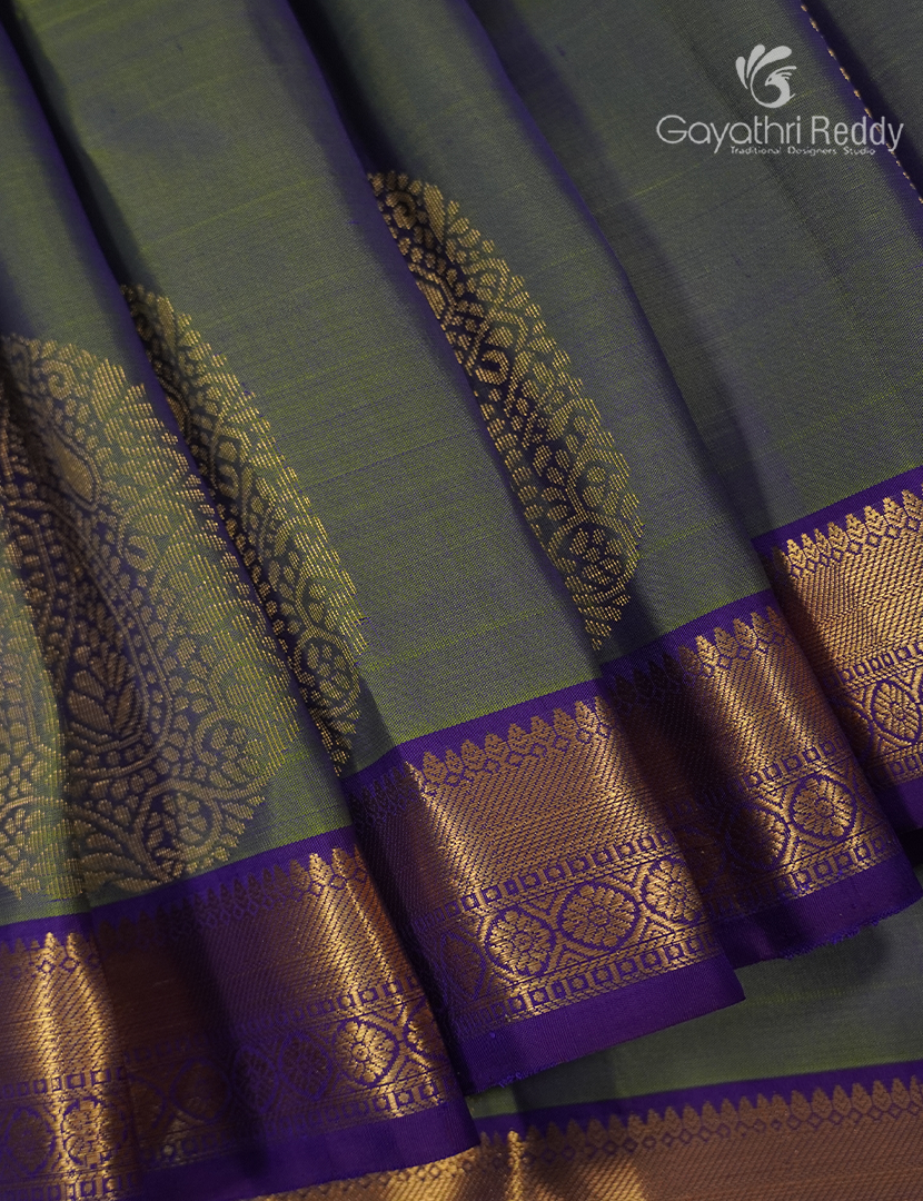 Pure Kanchipuram Silk Saree in Olive Grey and Violet