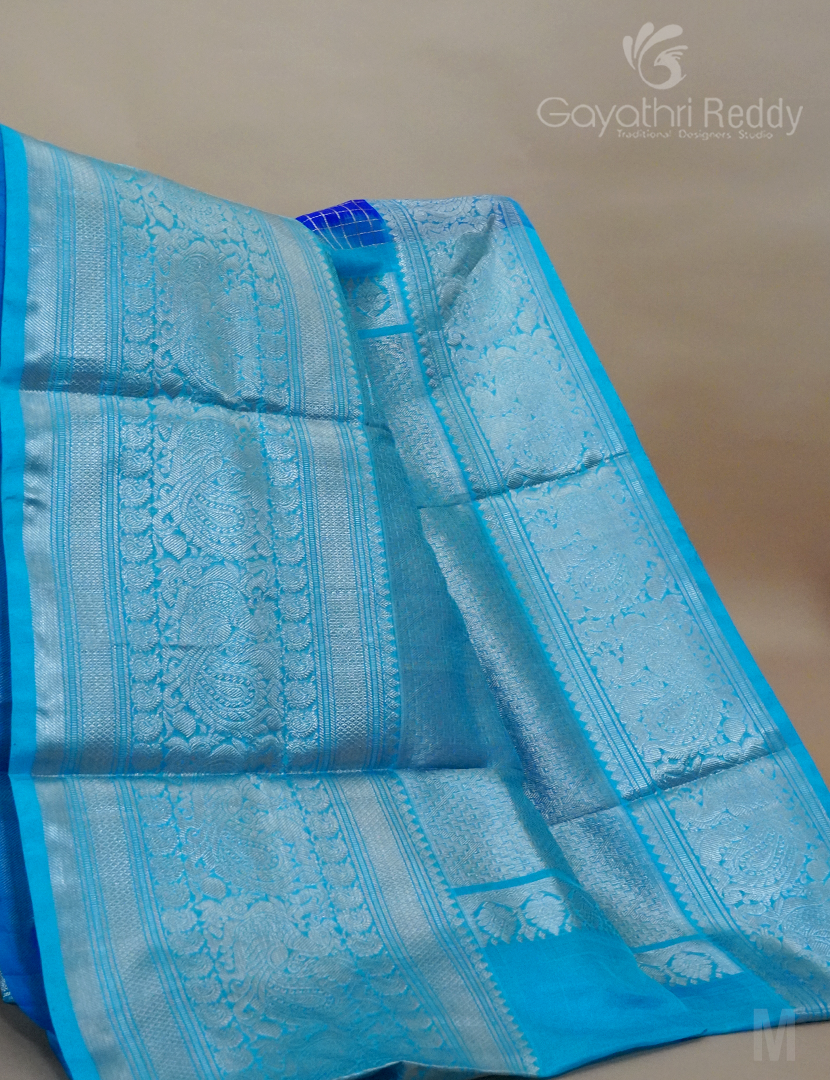 PURE VENKATGIRI PATTU-VP1023