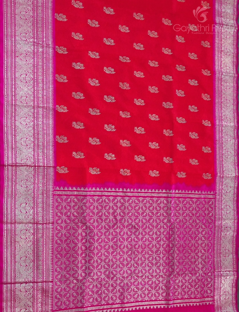 PURE VENKATGIRI PATTU-VP1129