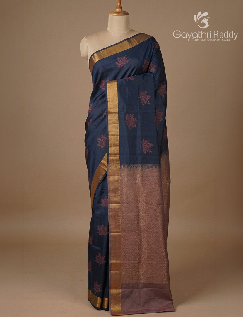 Pure Kanchipuram Silk Saree in Deep Peacock Blue and Golden Beige ( Small Borders )