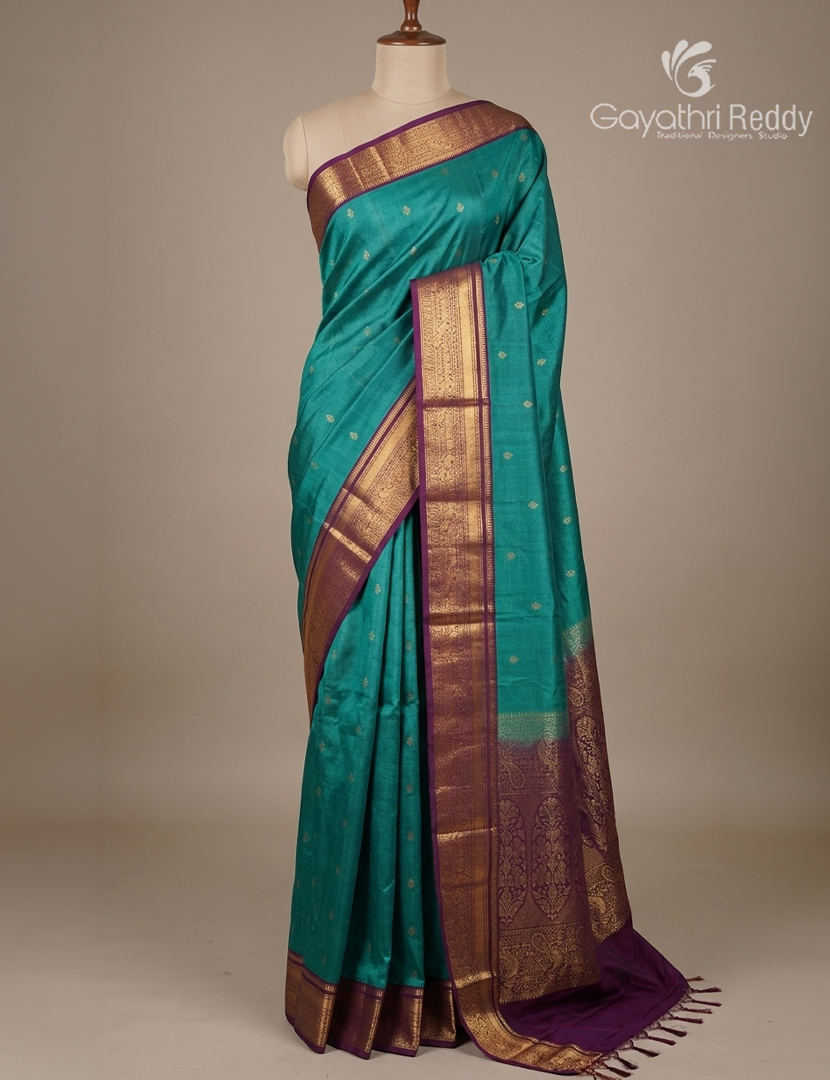 Pure Kanchipuram Soft Silk Saree in Sea Green and Deep Violet
