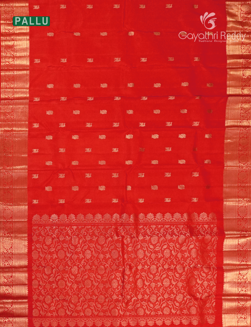 Pure Kanchipuram Silk Saree in Orange (Medium Borders )