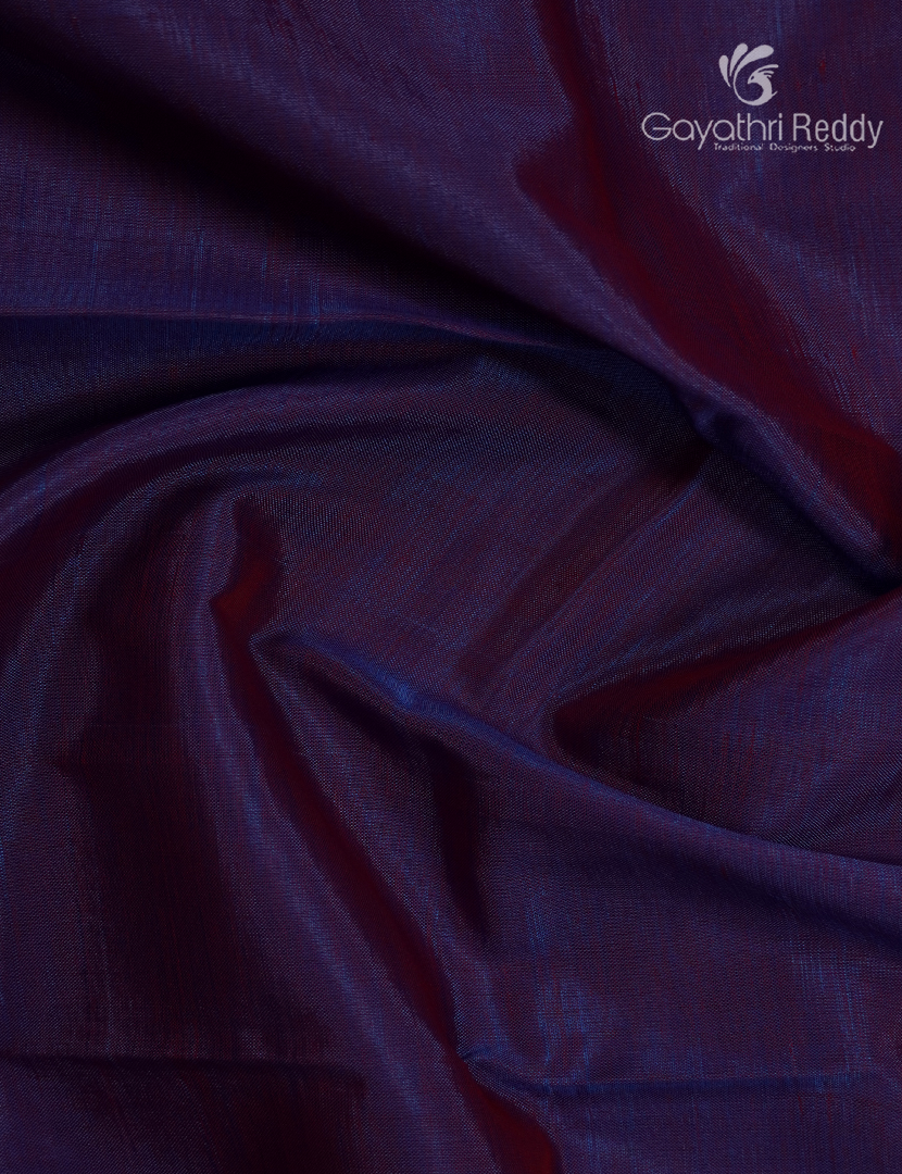 Pure Mangalagiri  Langa Voni Set in Violet