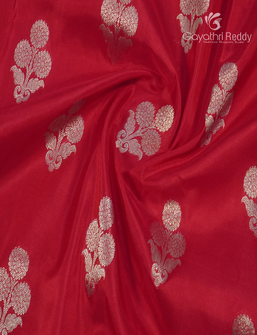 Pure Venkatagiri Silk Saree in Red and Onion Pink