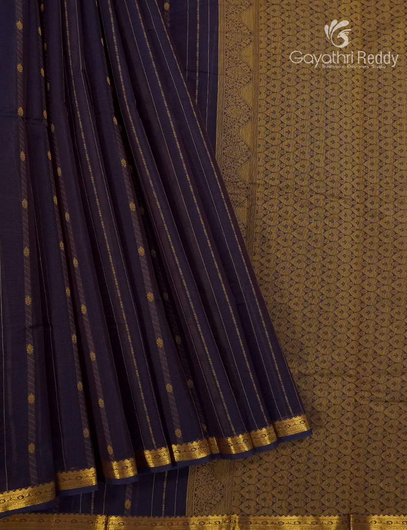 Pure Kanchi Cotton Saree in Deep Burgundy