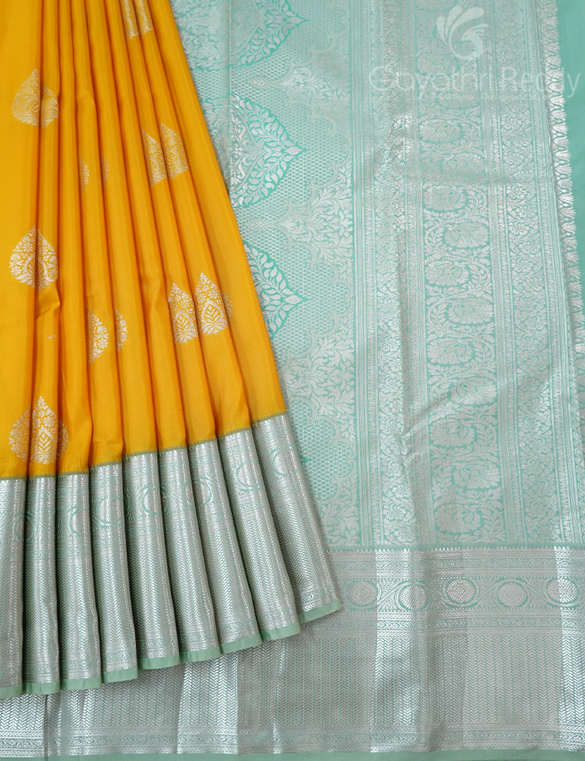 SEMI KANCHI PATTU-SP1858