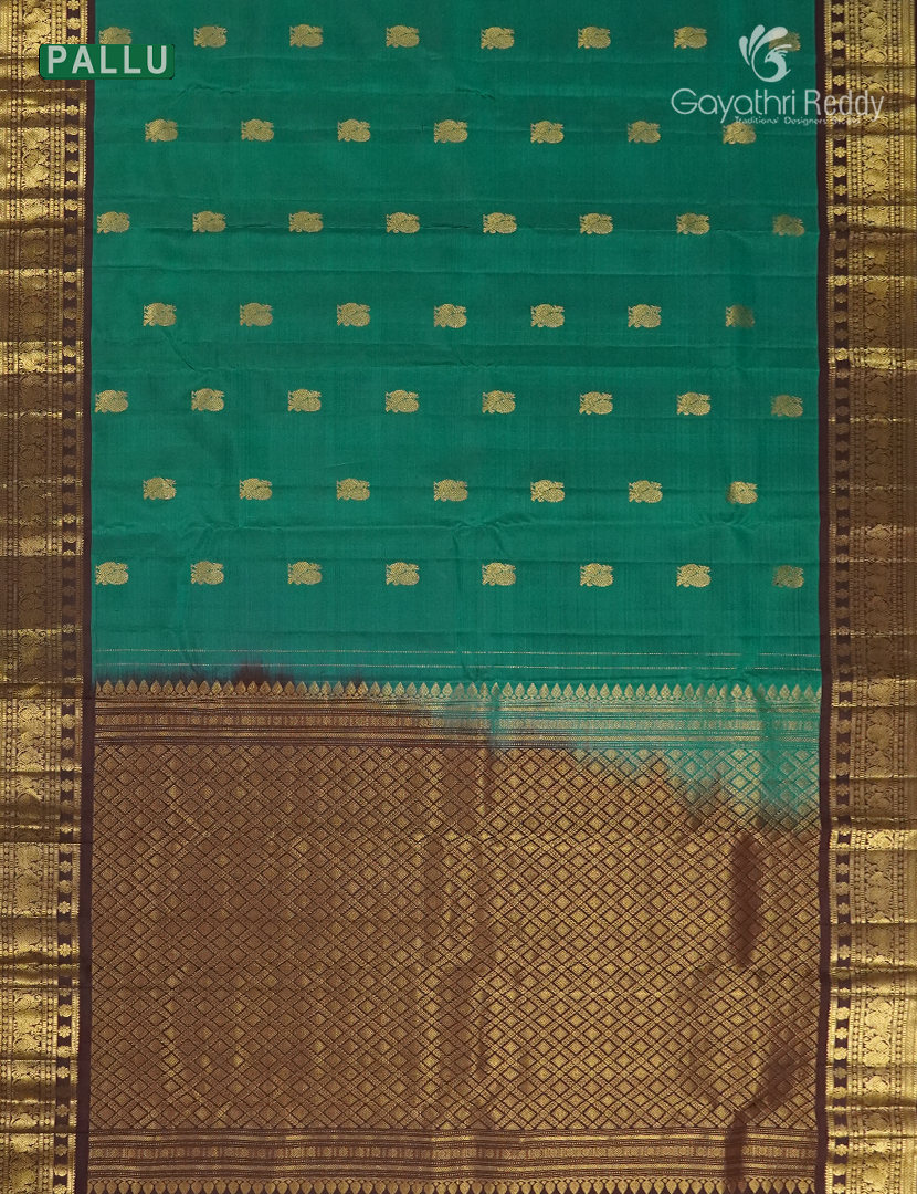 Pure Kanchipuram Silk Saree in Deep Rama Green and Deep brownand