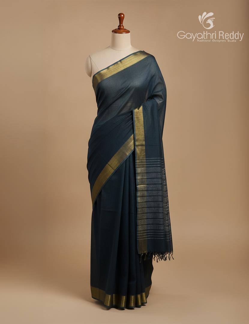 Pure Handloom Cotton Saree in Black
