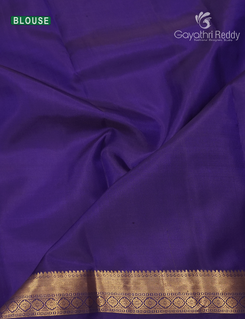 Pure Kanchipuram Silk Saree in Lavender and Violet