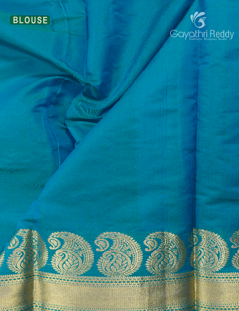 Pure Kanchi Sico Saree in Peach and Rama Blue