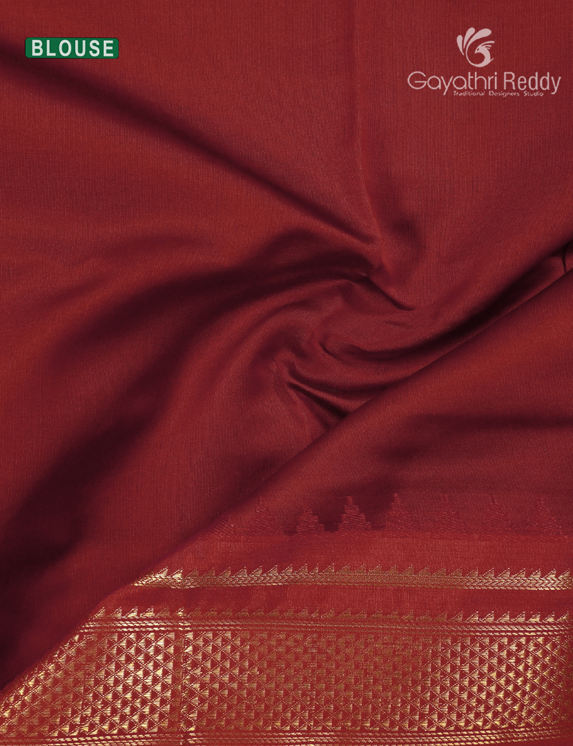 Semi Gadwal Saree in Deep Maroon