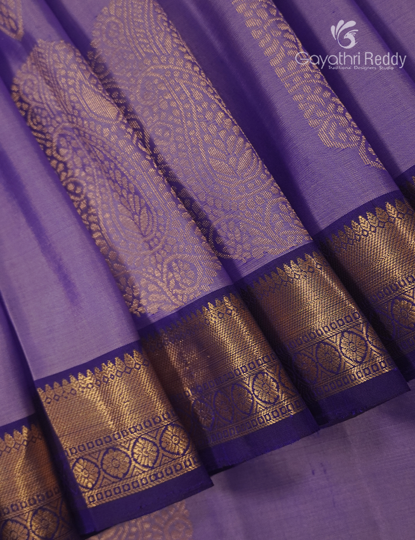 Pure Kanchipuram Silk Saree in Lavender and Violet