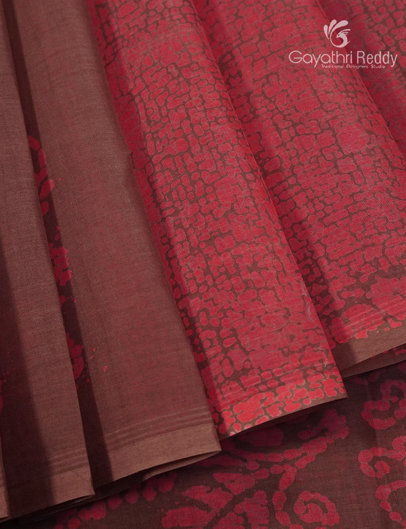 Cotton Batik Print Saree in Peach and Earthy Brown