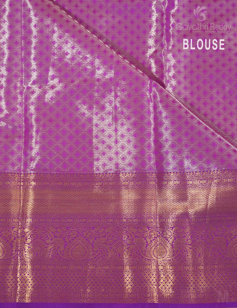 KANCHI PATTU TISSUE-KP7012