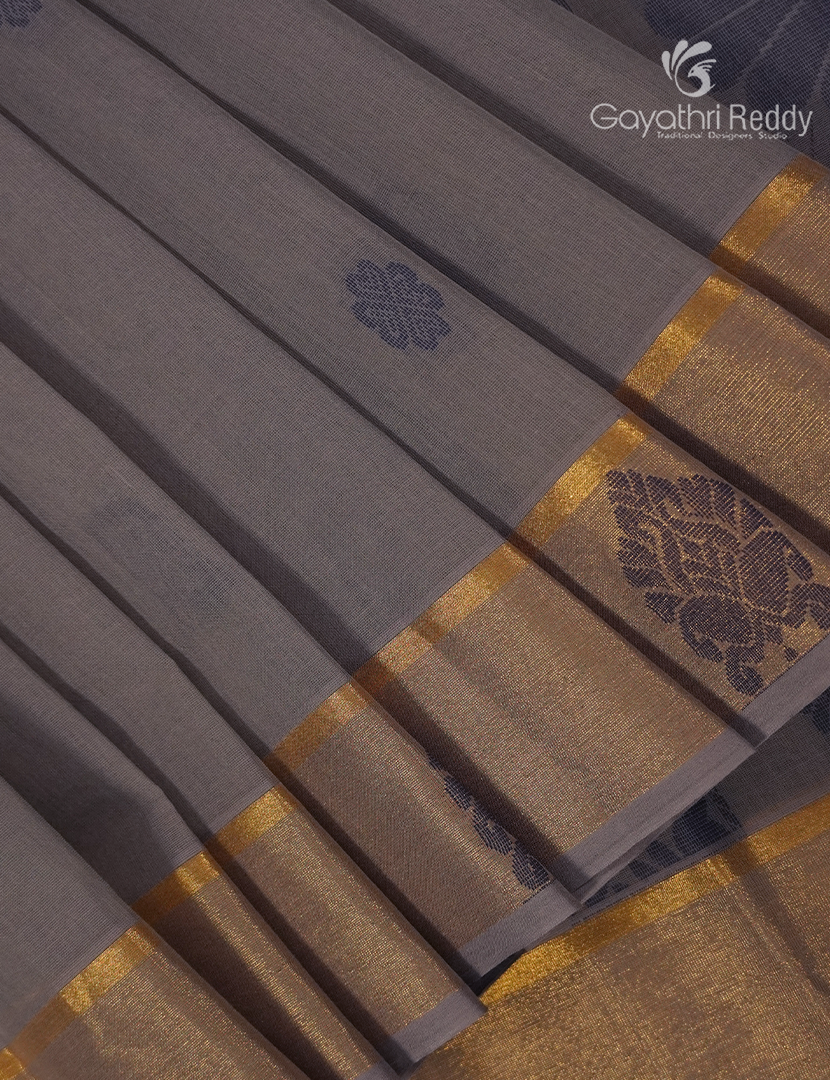 Pure Kanchi Cotton Saree in Grey