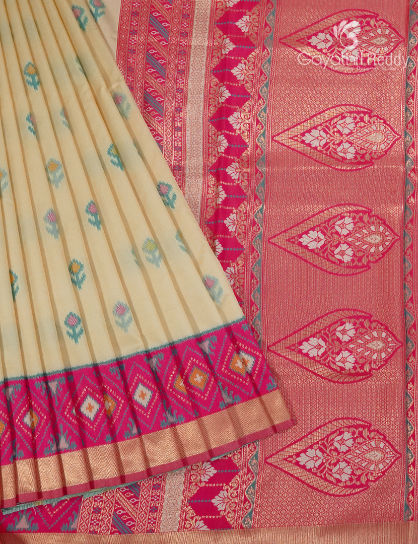 Semi Kanchipuram Art  Silk Saree in Cream and Rani Pink