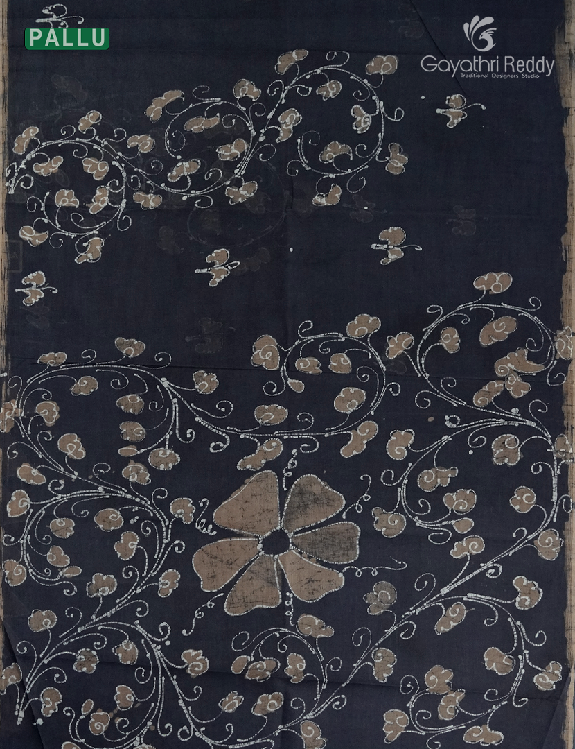 Cotton Batik Print Saree in Deep Ash Grey