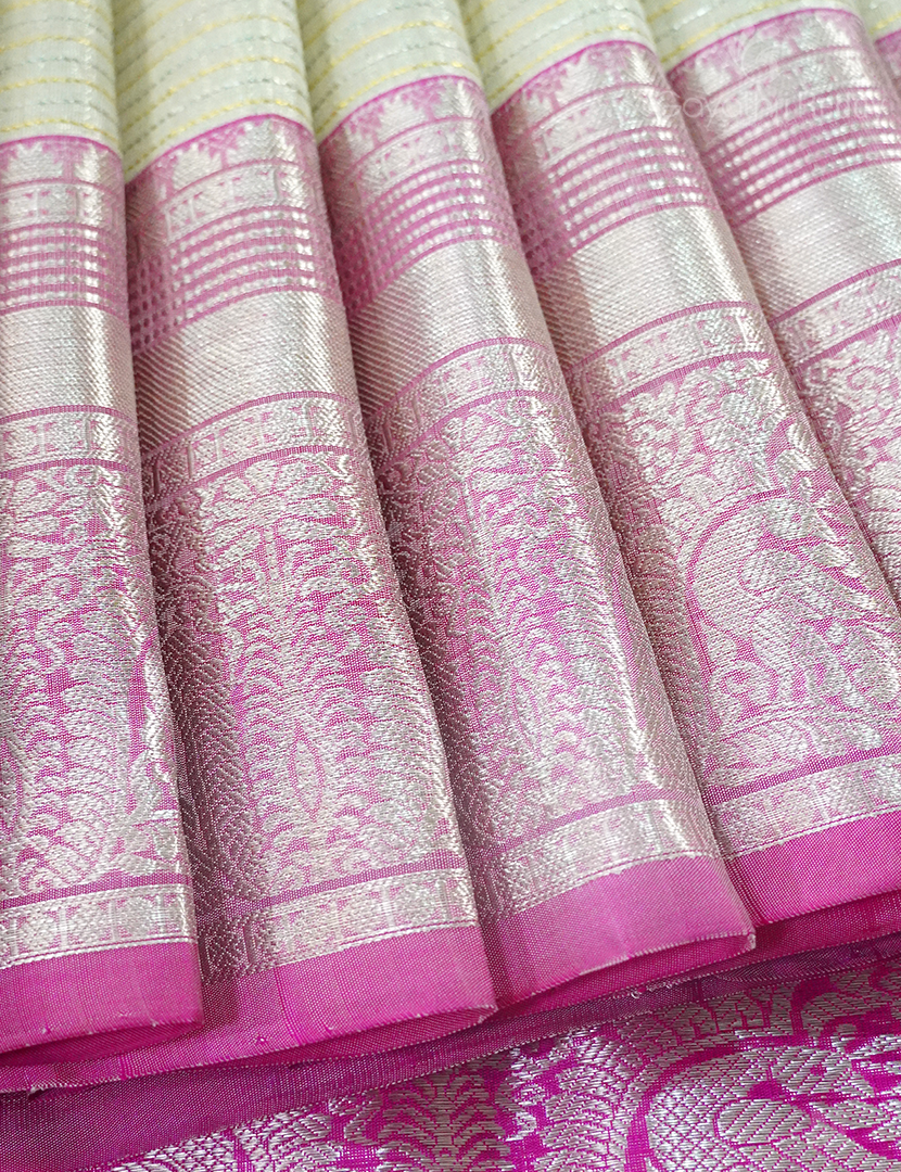 PURE VENKATGIRI PATTU-VP1136