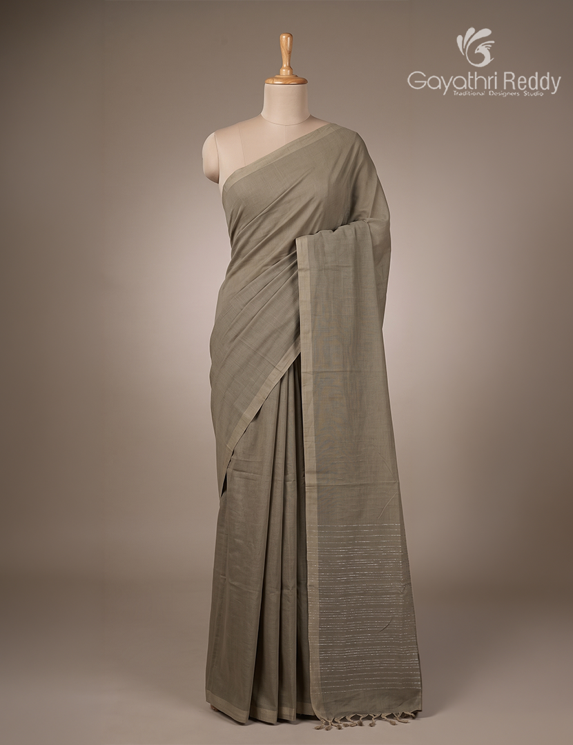 Pure Handloom Cotton Saree in Grey