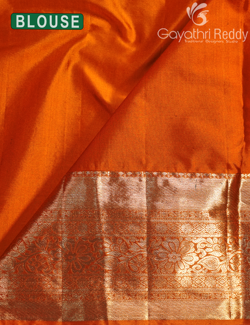 KANCHI PATTU-KP8256