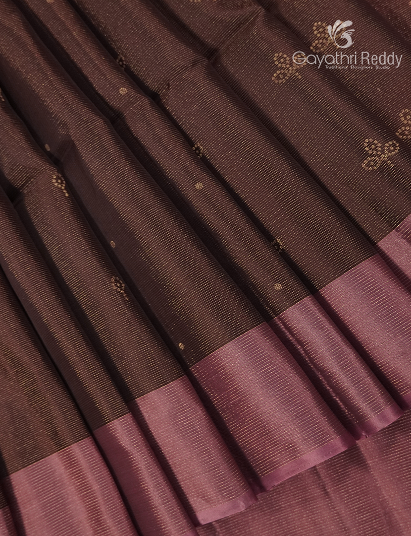 Pure  Kanchipuram Light Weight Silk Saree in Brown and Peach