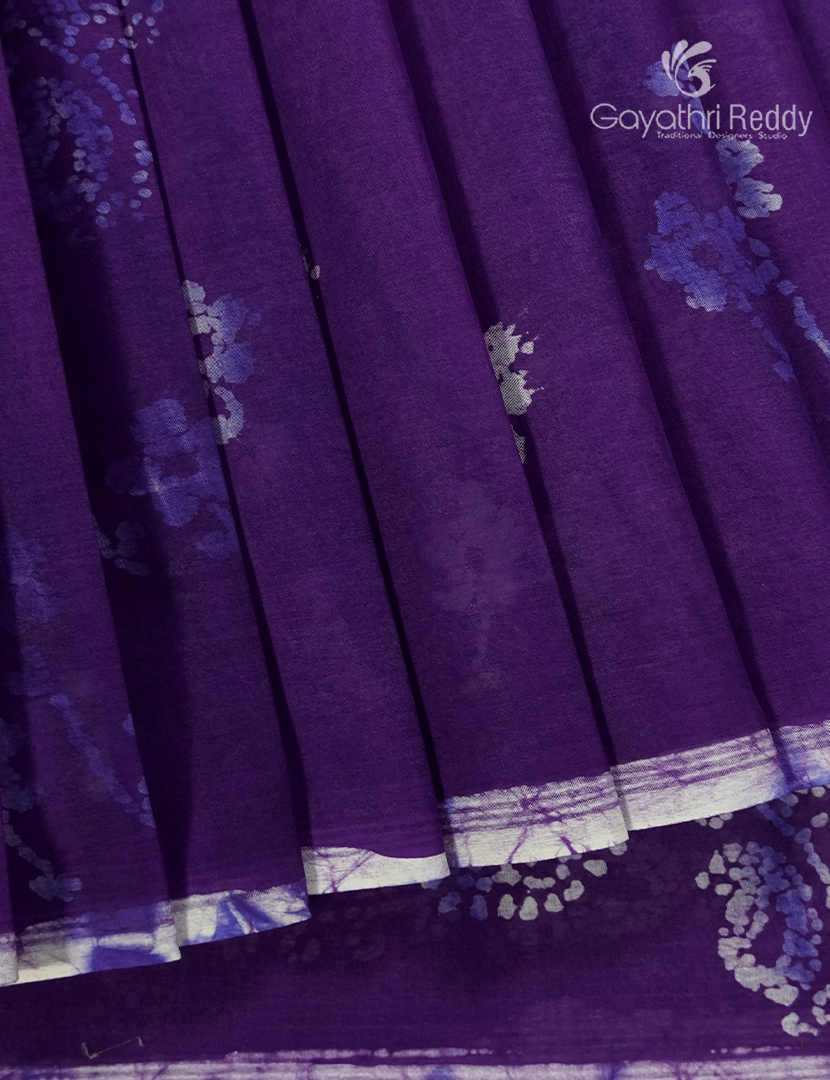 Cotton Batik Print Saree in Purple