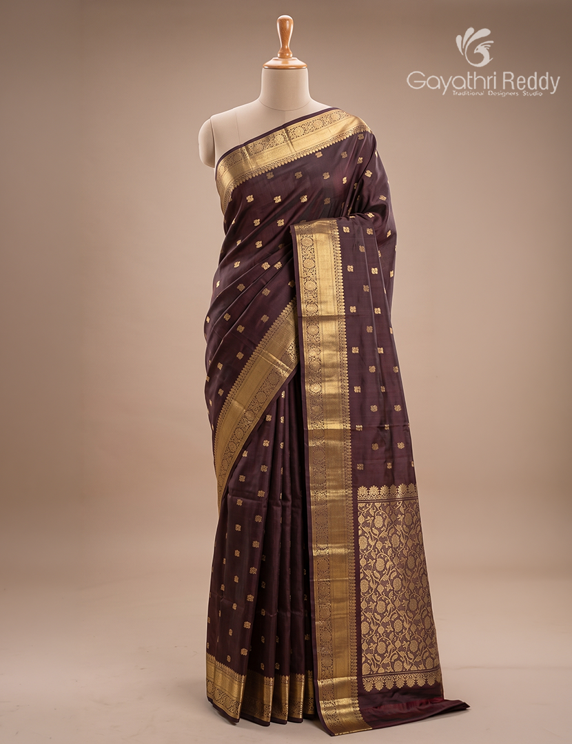 Pure Kanchipuram Silk Saree in Deep Brown (Medium Borders )