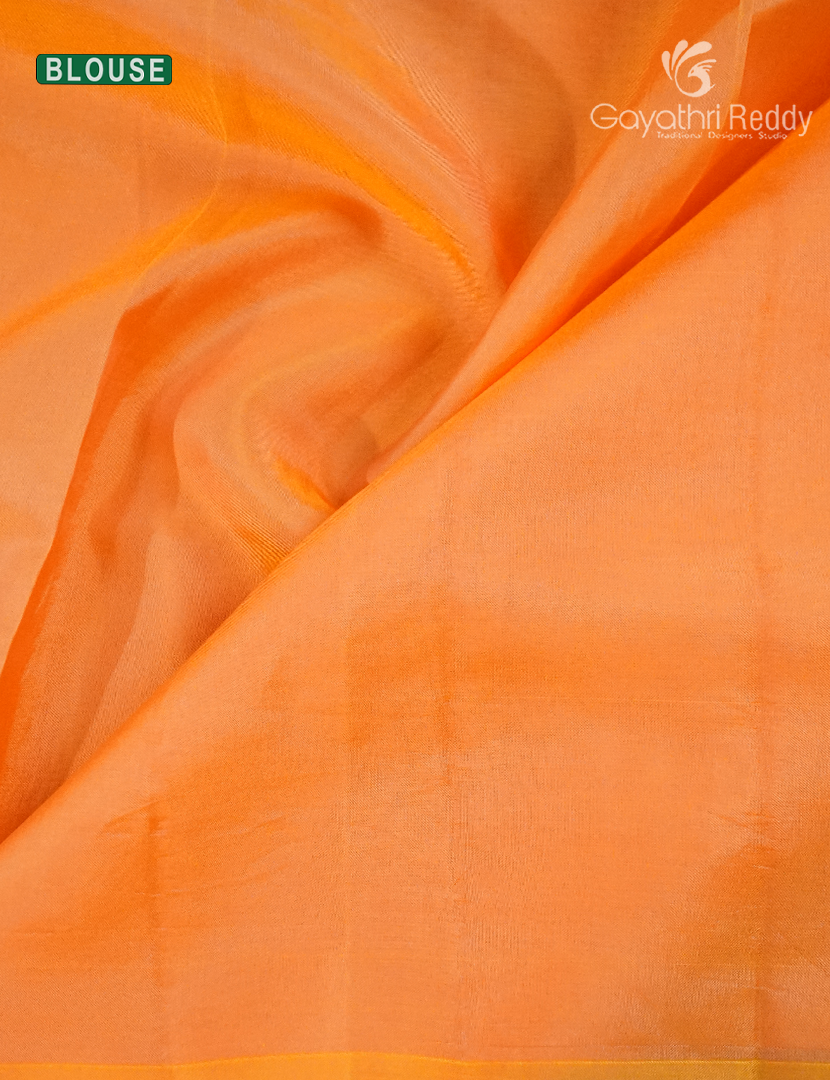 Pure Kanchipuram Silk  Saree in Orange  ( Butta Style )