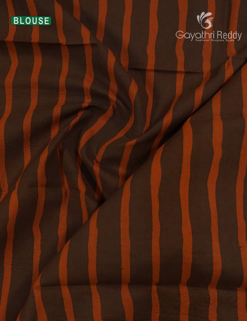 Pure MulMul Cotton Saree in Deep Rust and Black