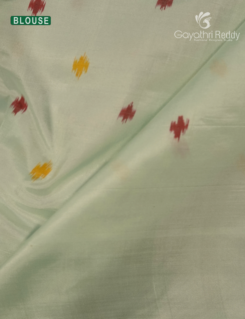 Pure Ikat Silk Saree in Cream and Grey