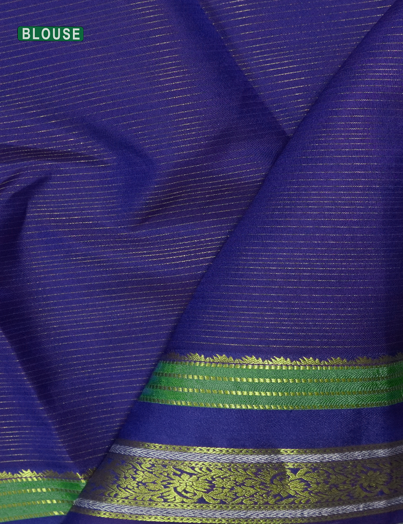 Pure Kanchipuram Silk Vintage Saree in Dual Tone of Wine  and Dark Blue