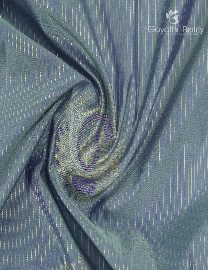 Semi Kanchipuram Silk Saree in Ash Grey and Deep Magenta
