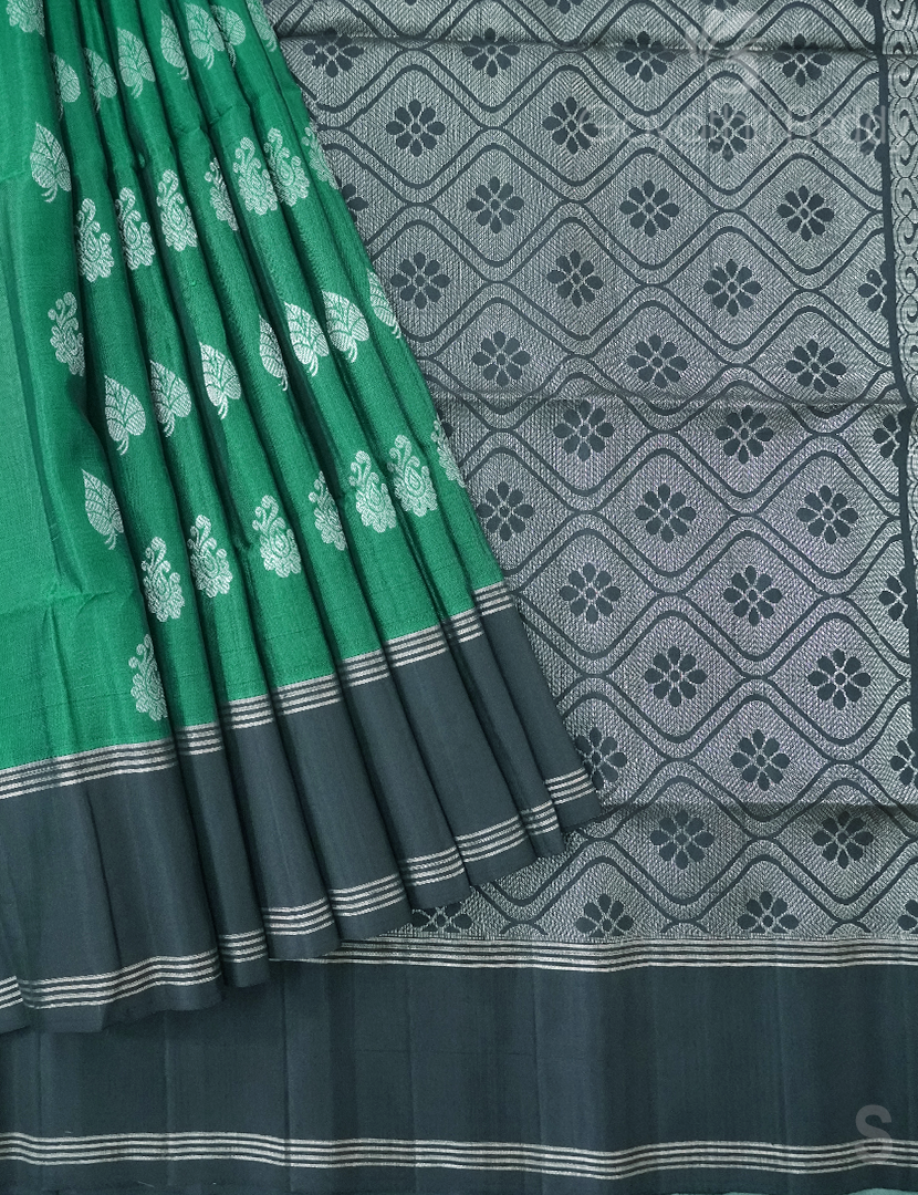 PURE KANCHI PATTU VINTAGE-KP8040