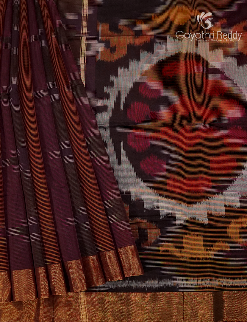 Semi Ikat Sico Saree in Maroon