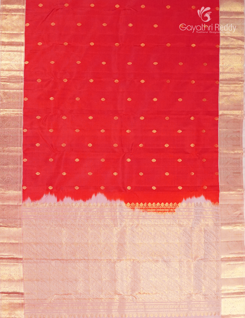 Pure Kanchipuram Silk Saree in Red and Baby Pink