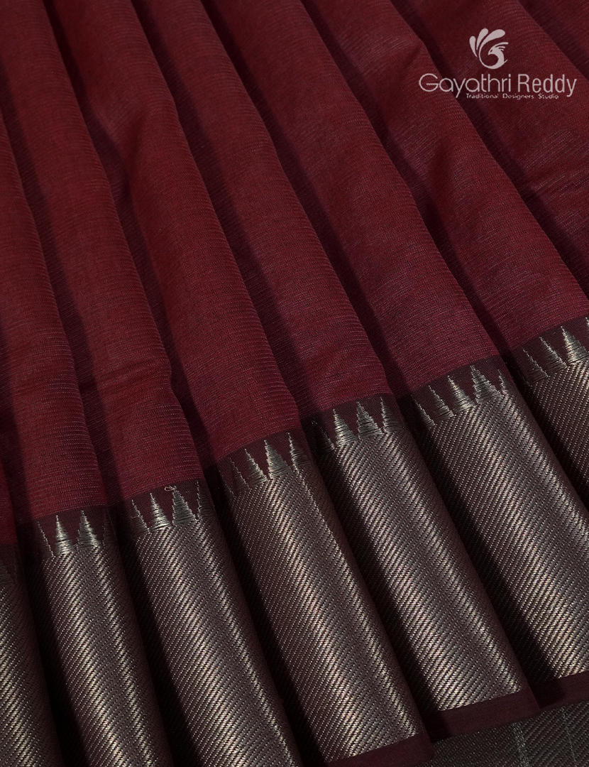 Mangalagiri Pattu Saree in Maroon