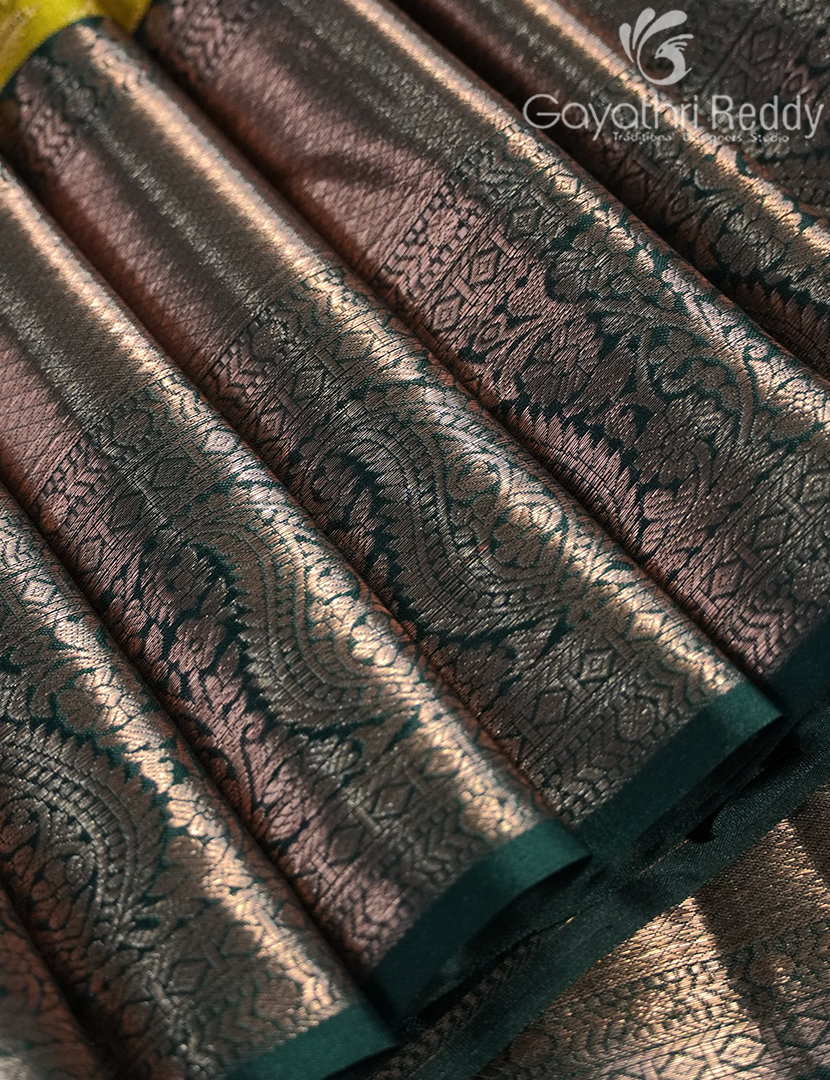 KANCHI PATTU-KP8257