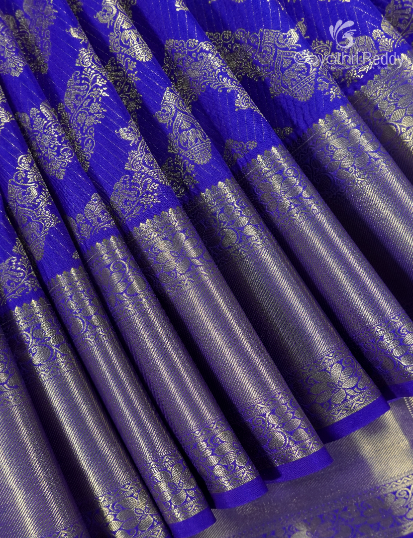 Semi Kanchipuram Silk Saree in Deep Purple