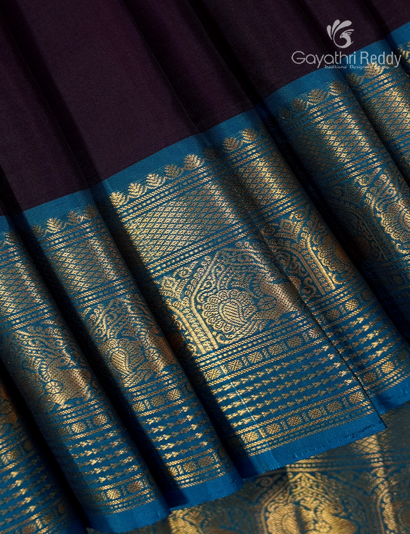 Pure Kanchipuram Soft Silk Saree in Deep Maroon and Blue