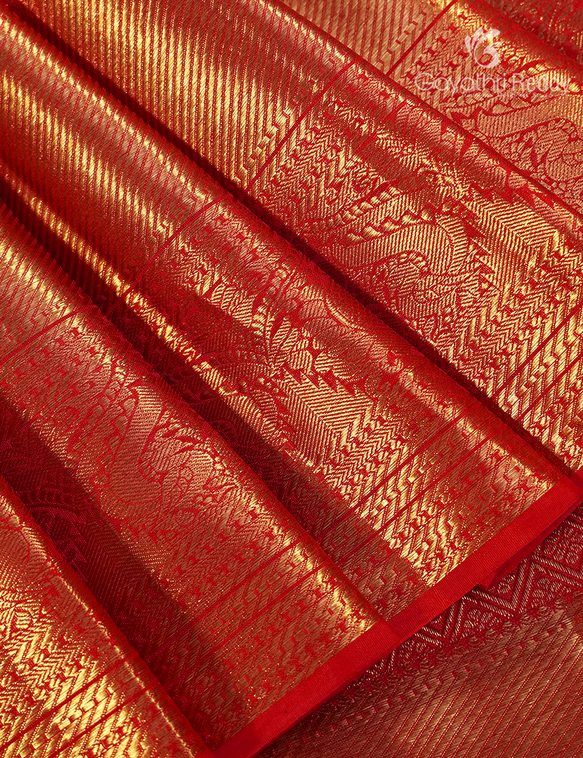 Pure Kanchipuram Muhurtham Silk in Deep Red