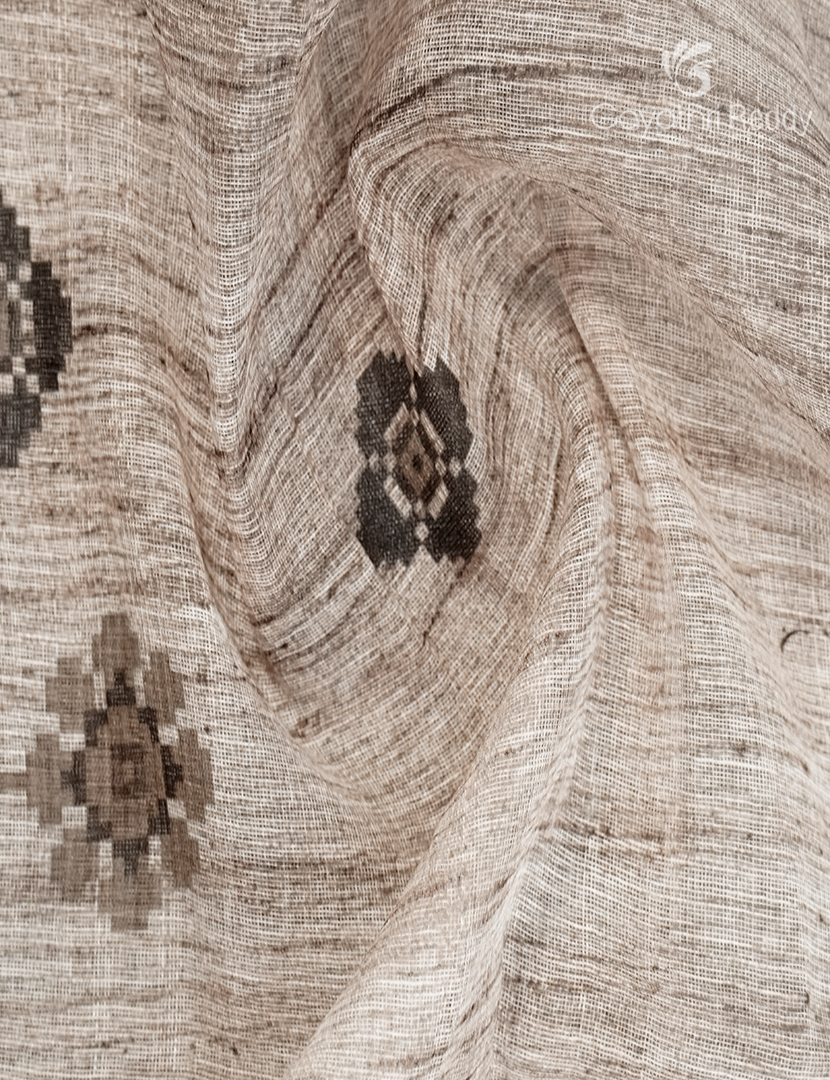 Linen Silk Saree in Cream and Black