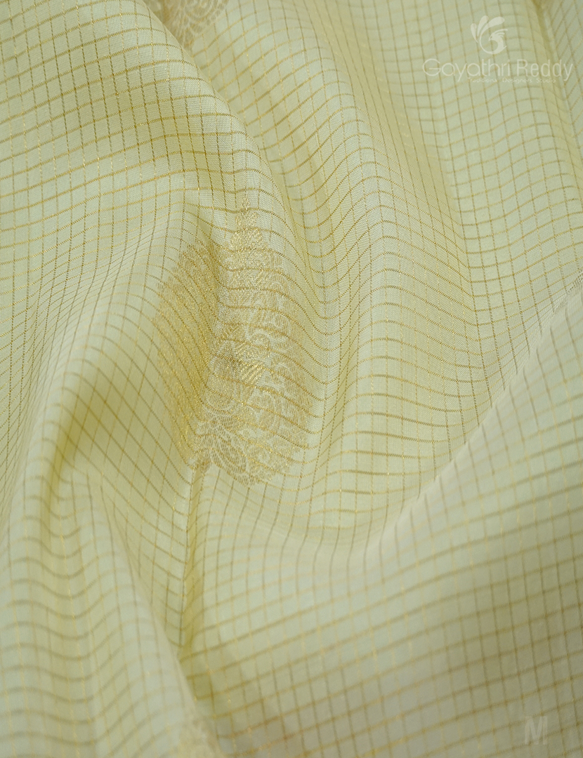 PURE KANCHI PATTU VINTAGE-KP8025