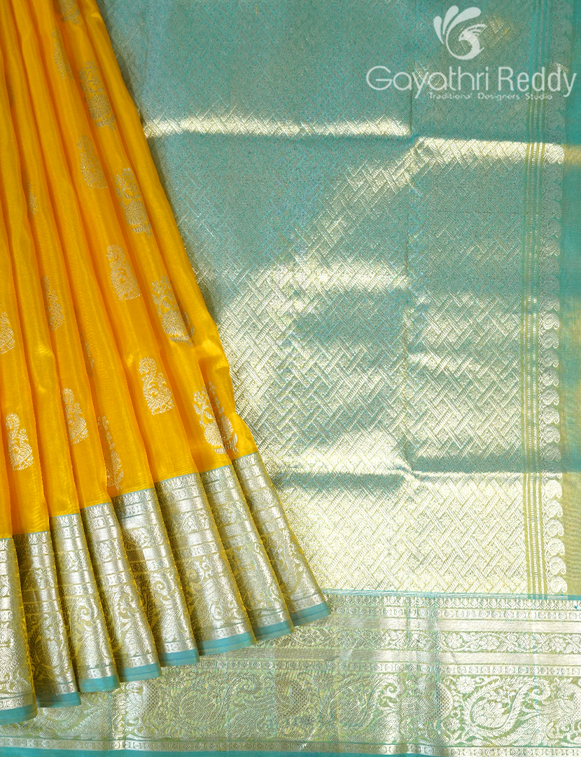 PURE VENKATGIRI PATTU-VP1156