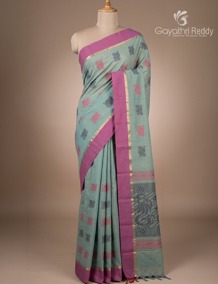 Pure Kanchi Cotton Saree in Grey