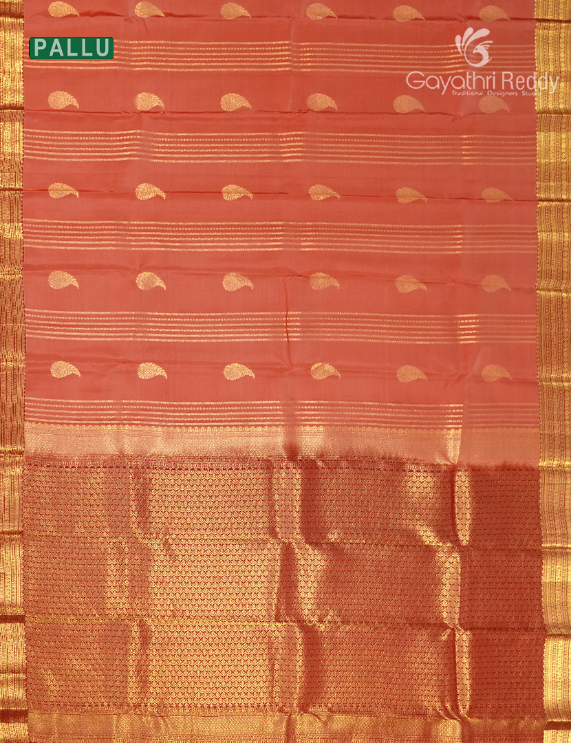 Pure Kanchipuram Silk Vintage Saree in Orange and Red