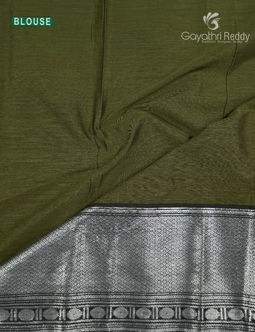Pure Narayanpet Cotton Saree in Mehendi Green