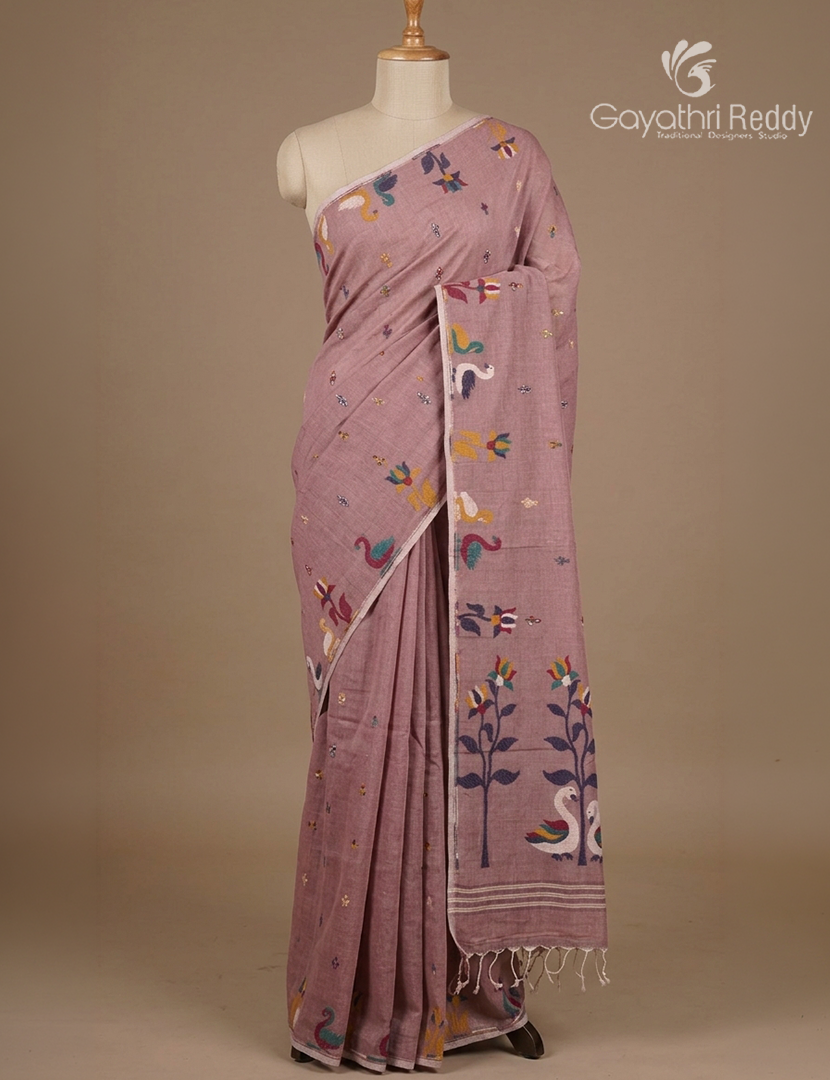 Jamdani Cotton Saree in Onion Peach