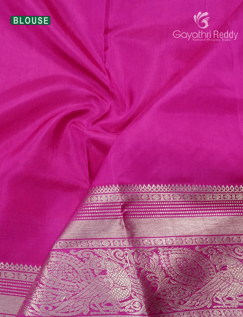 Pure Venkatagiri Silk Saree in Peach Pink and Hot Pink