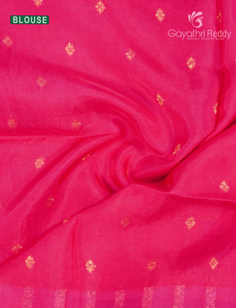 Semi Mysore Crepe Saree in Deep Green