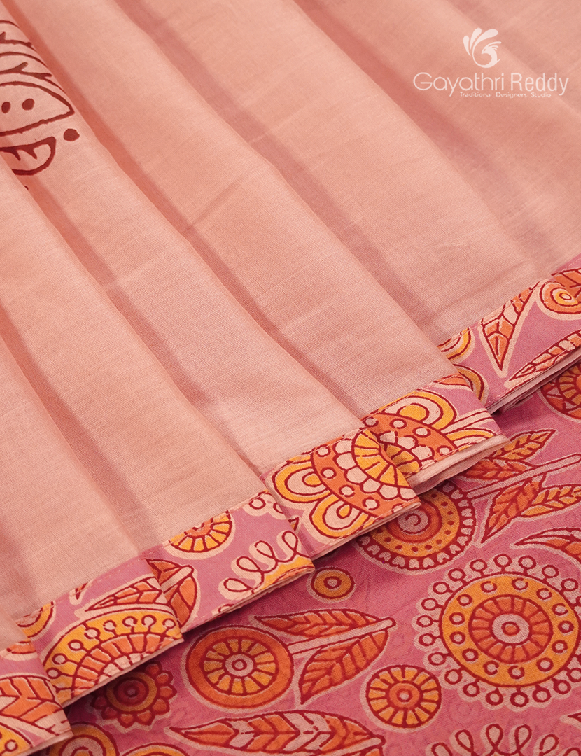 Pure MulMul Cotton Saree in Light Peach and Deep Peach